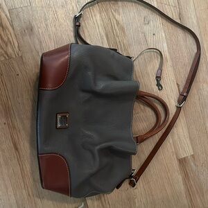 Dooney & Bourke Barlow handbag